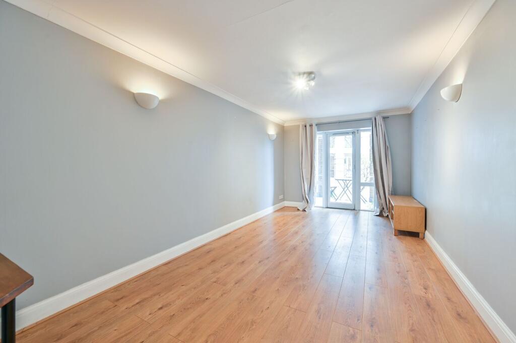 Apartment in London, Canada Water, Rotherhithe - View 2