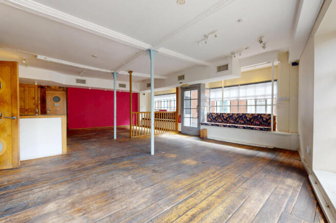 SEATING SPACE