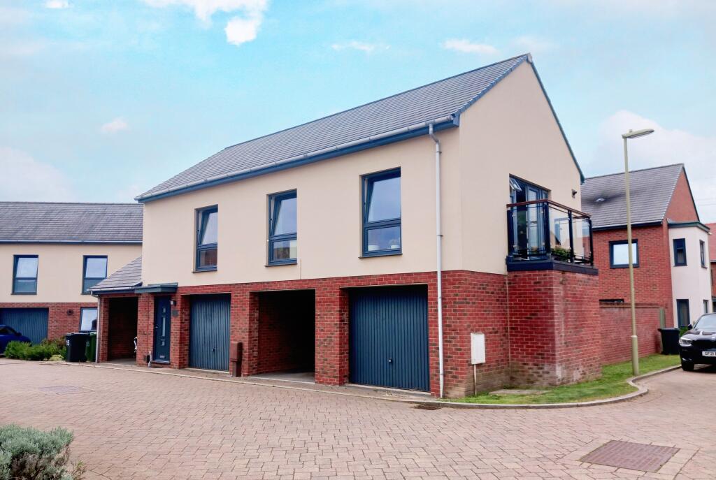 Main image of property: Lincoln Place, Waterlooville