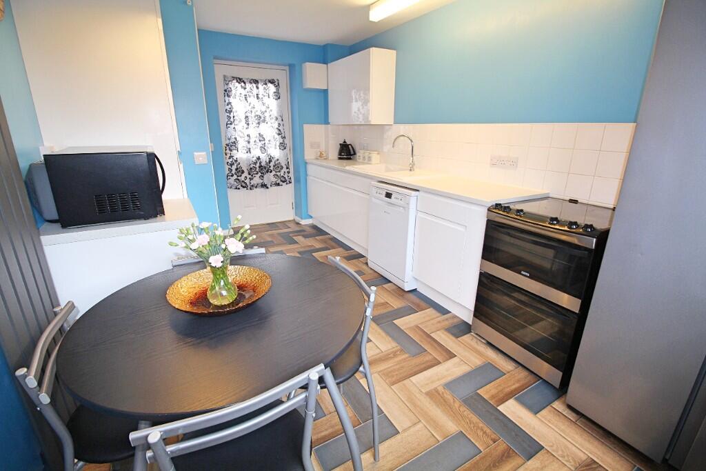 Shelton Court, Mansfield, Nottinghamshire, NG18 photo 4