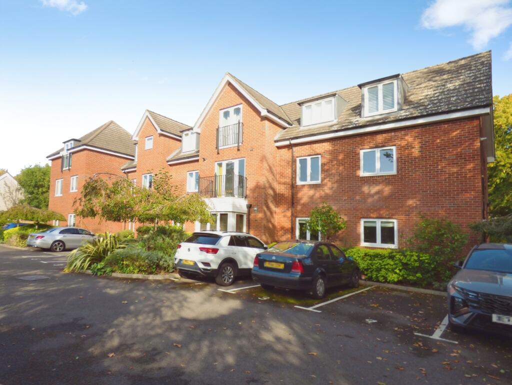 Main image of property: Rosemary House, 136 Botley Road, Southampton