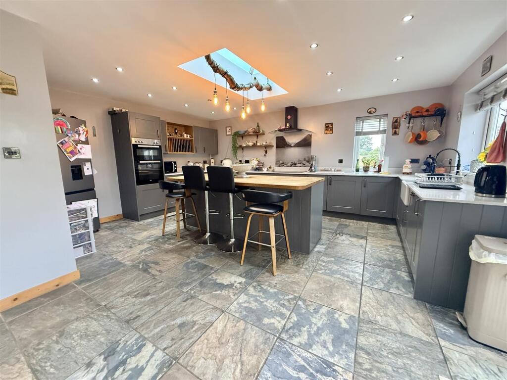 House in Norwich - View 2