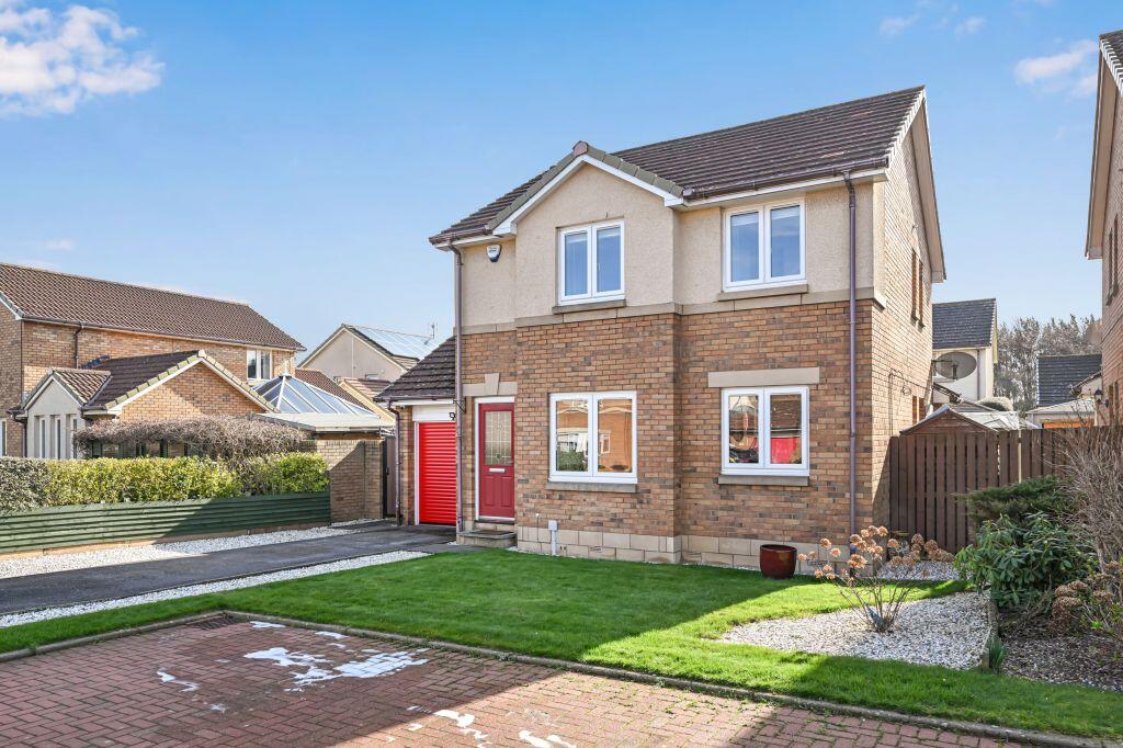 Main image of property: 11 Sycamore Avenue, Port Seton, EH32 0UA