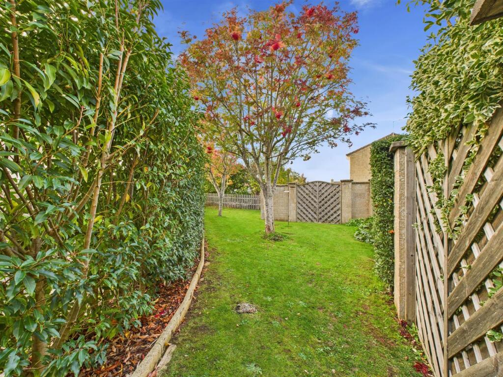 Culverwell Road, Chippenham photo 4