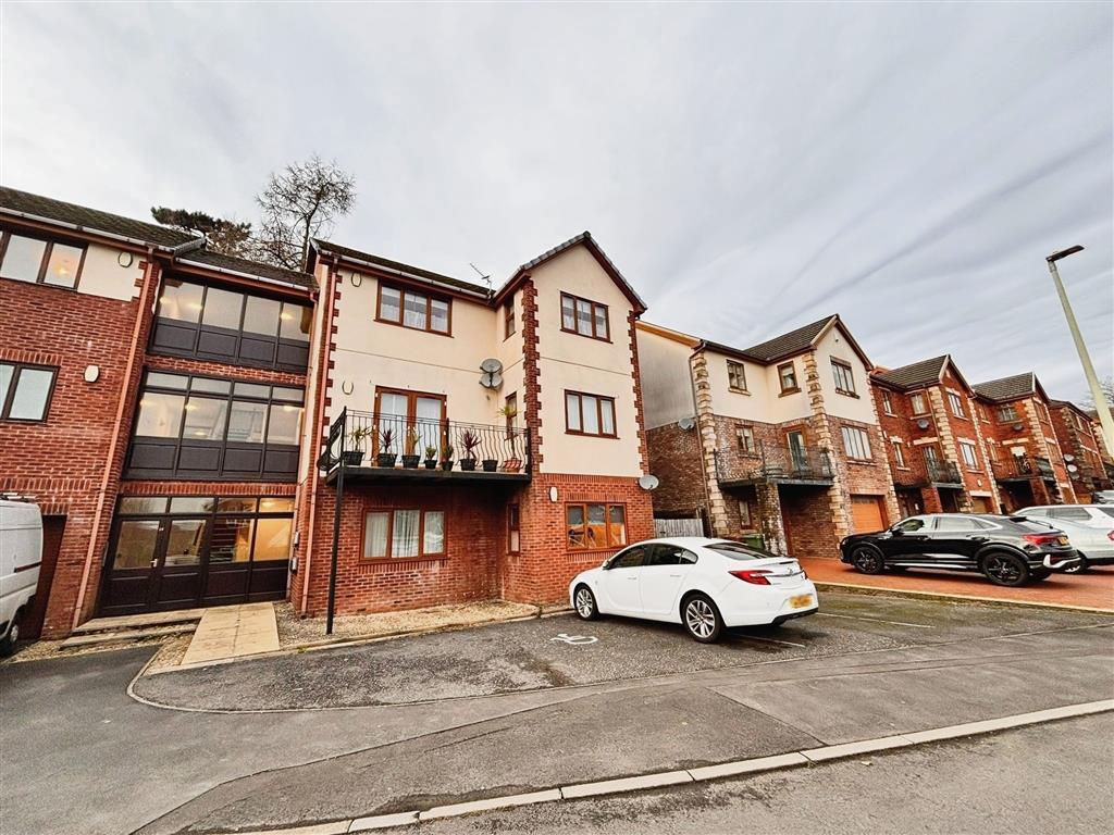 Main image of property: Kingswood Close, HENGOED