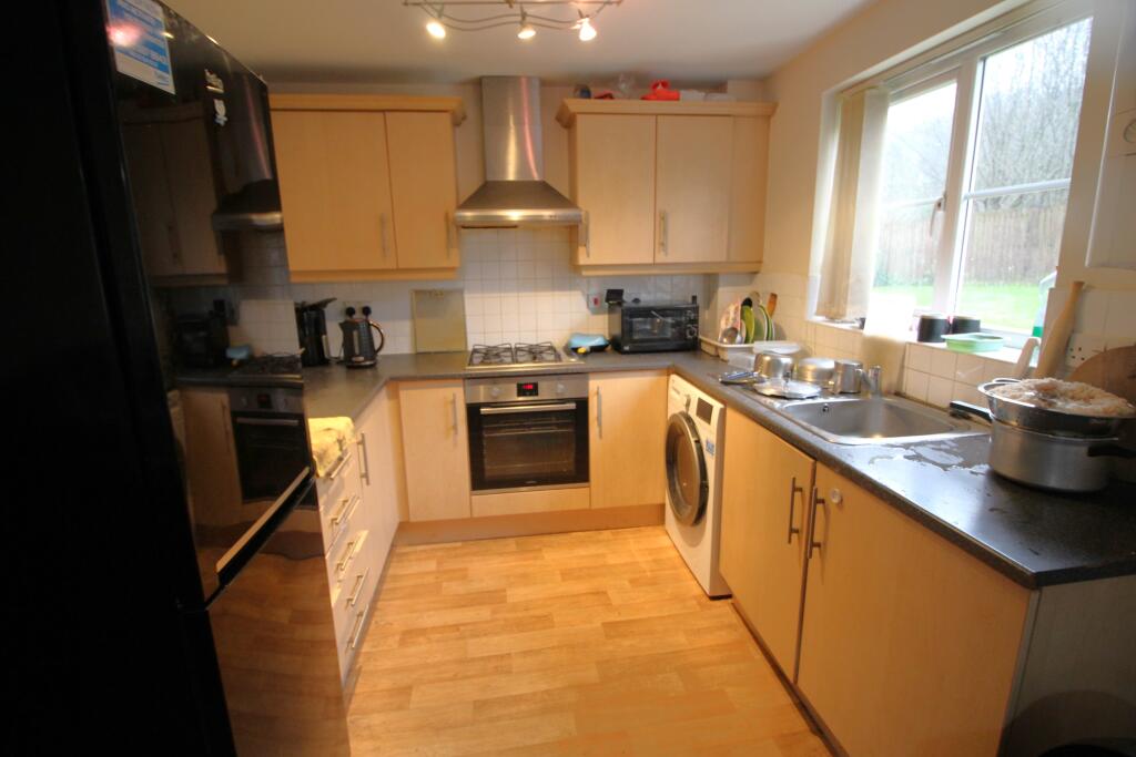 Broadoaks, Bury, BL9 photo 4
