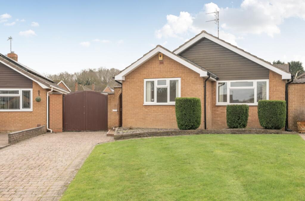 Main image of property: Finsbury Road, Bramcote, Nottingham, Nottinghamshire, NG9