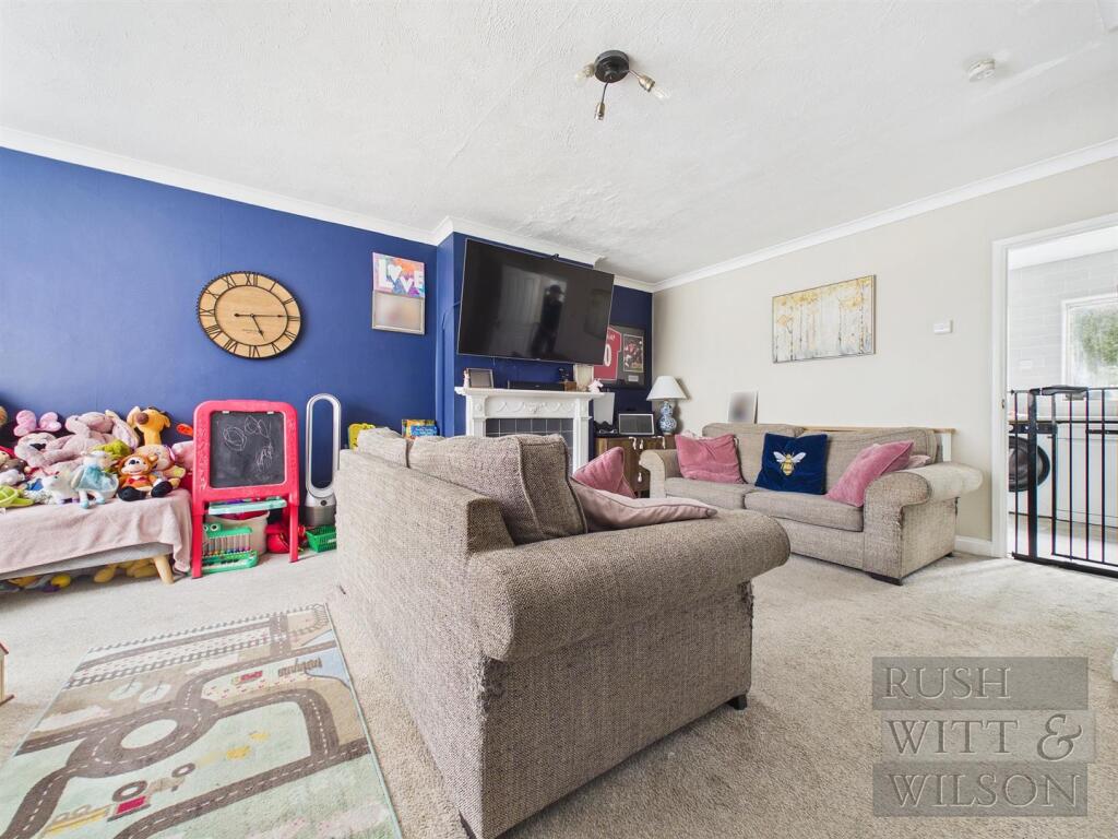 House in Tonbridge - View 4