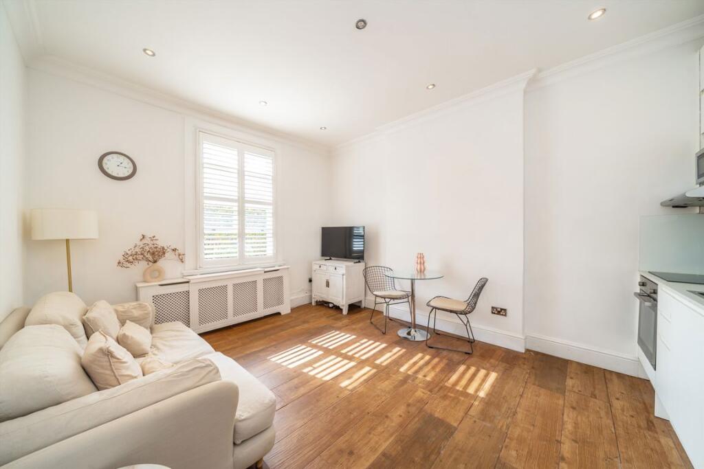 Apartment in London - View 5