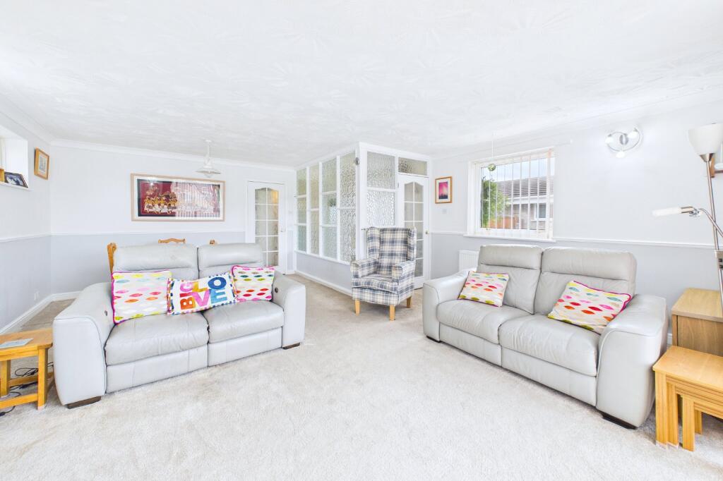 West Way, Broadstone, Dorset, BH18 photo 5