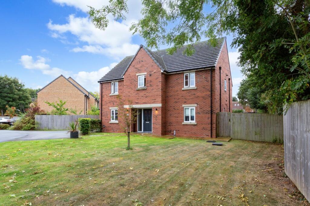 4-bed detached on St. Thomas's Way, Green Hammerton, York, £650,000
