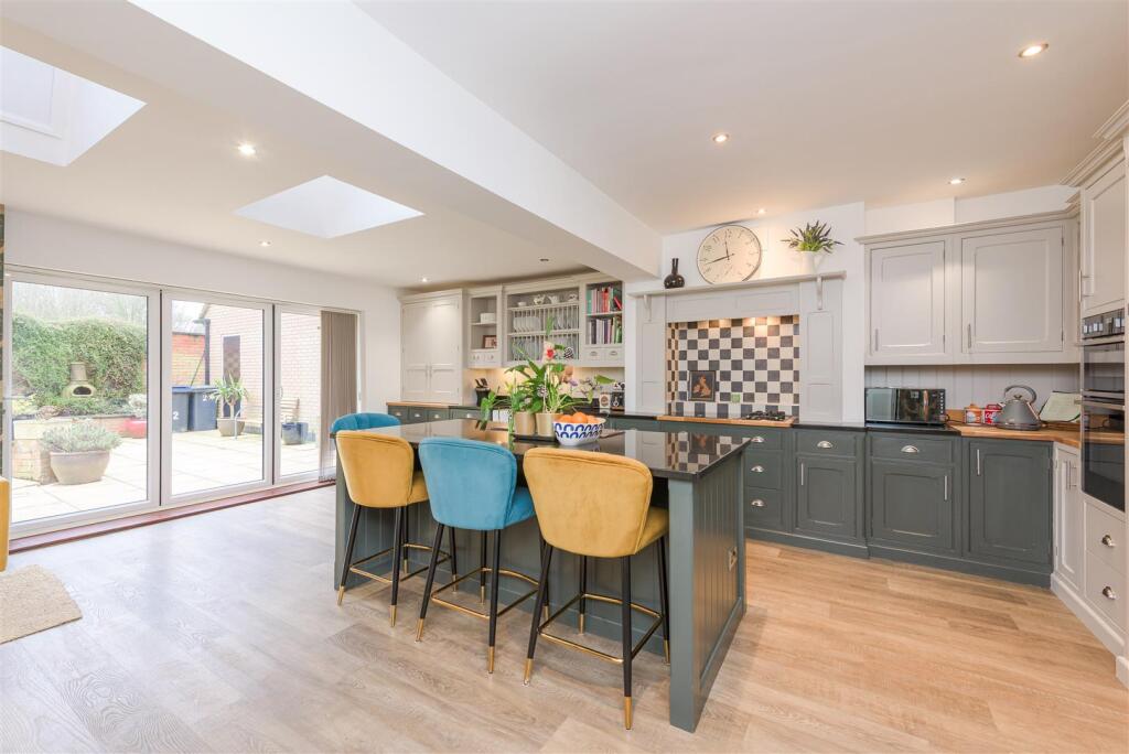 Market Mews, Market Bosworth, CV13 photo 4