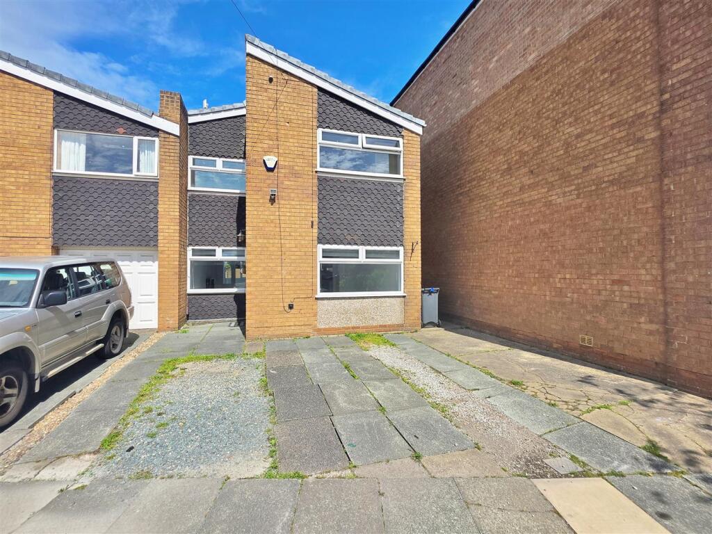 Main image of property: Wades Court, Blackpool