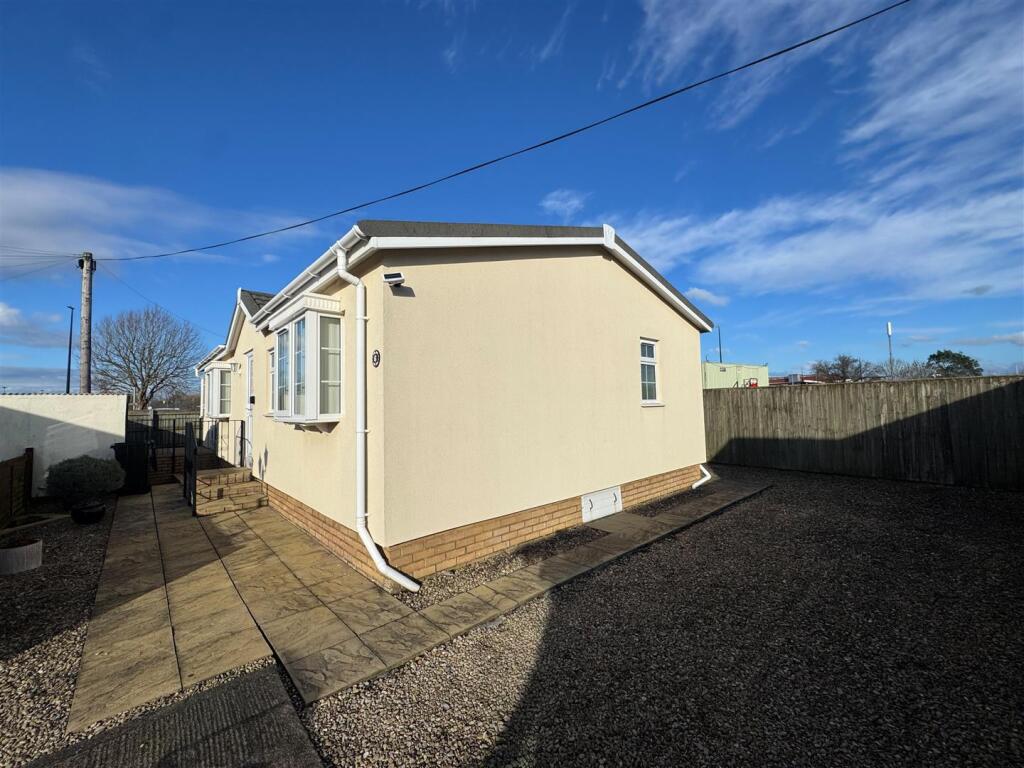 Main image of property: Paddock Park, New Bristol Road, Weston-Super-Mare