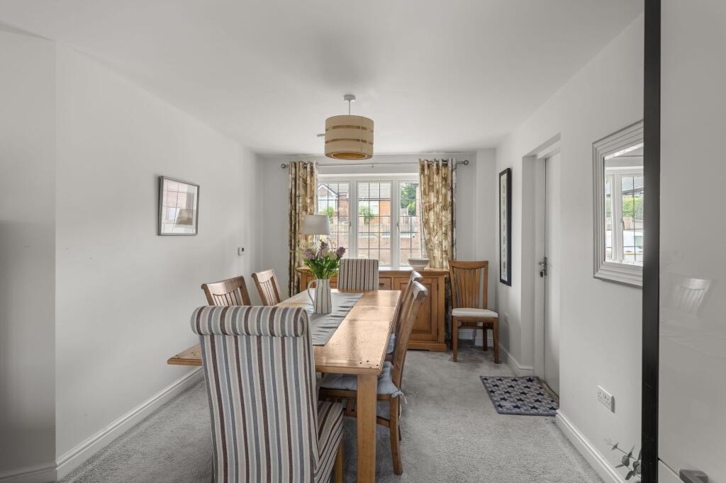 House in Burntwood, Buckley - More