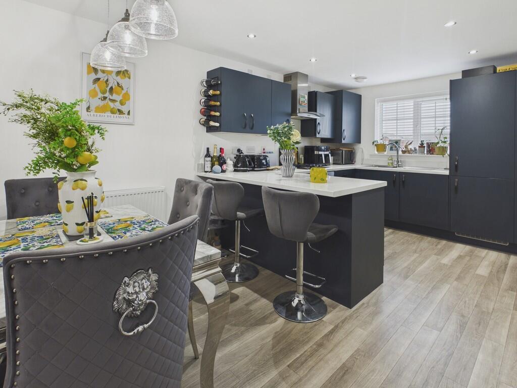 House in North East Derbyshire, Wingerworth - View 2