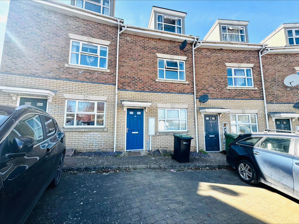 Main image of property: The Crescent, WELLINGBOROUGH