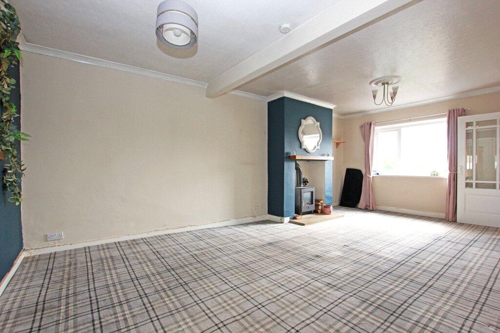 9 Broughton Crescent, Skipton, North Yorkshire, BD23 1TN photo 3