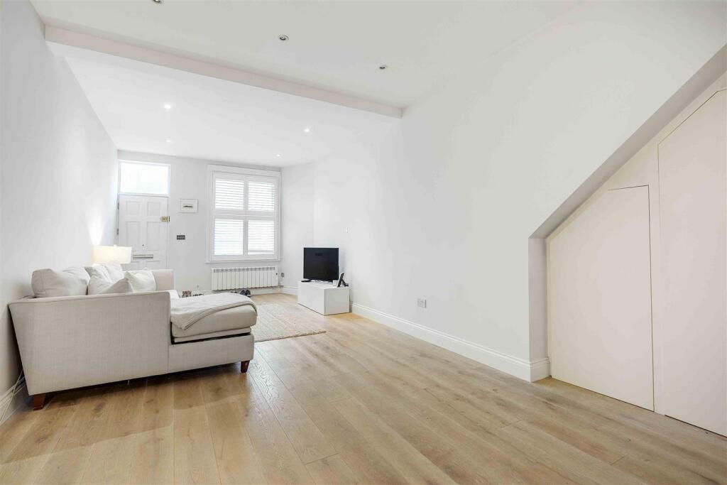 Main image of property: Greyhound Road, London
