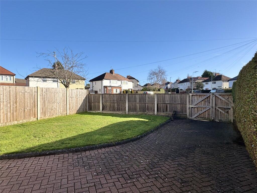 Derwent Way, Little Neston, Neston, Cheshire, CH64 photo 2