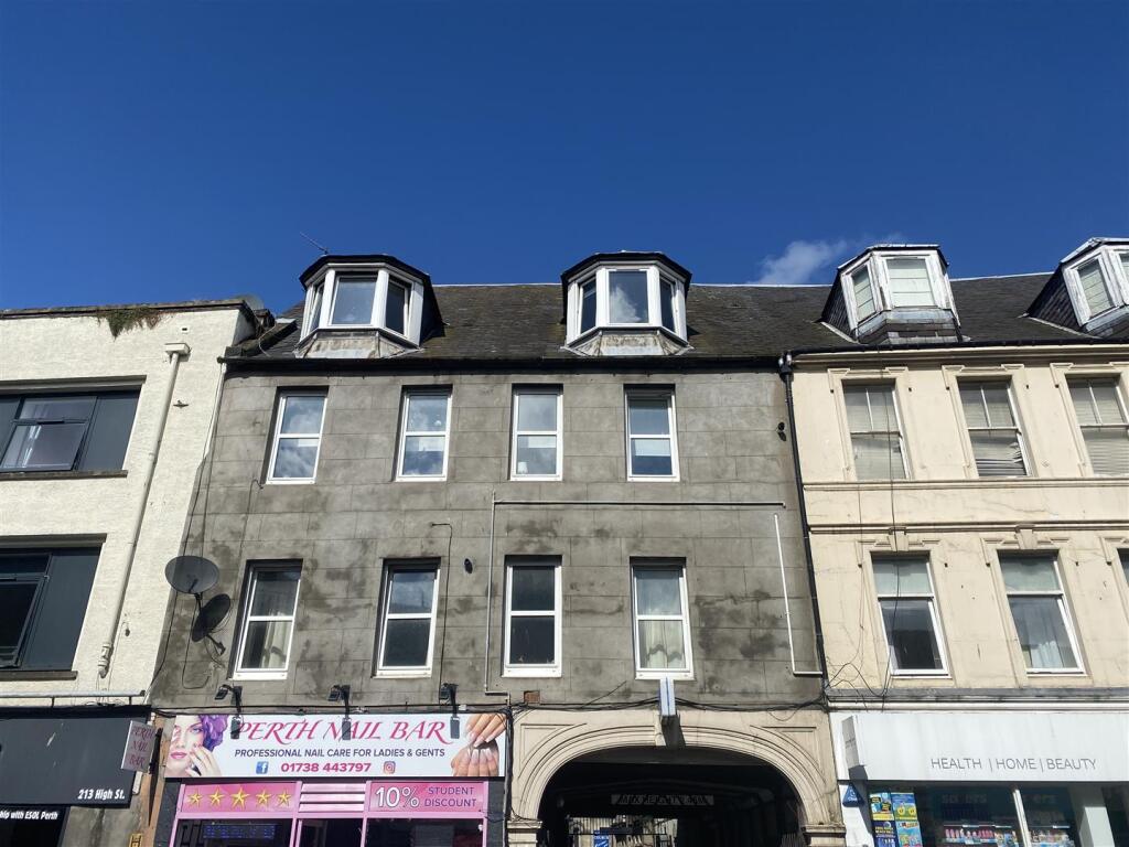 Main image of property: High Street, Perth