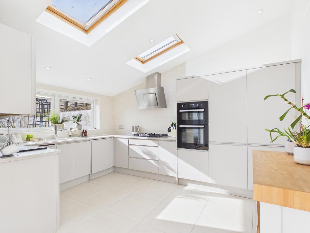 House in Portsmouth, North End - View 6