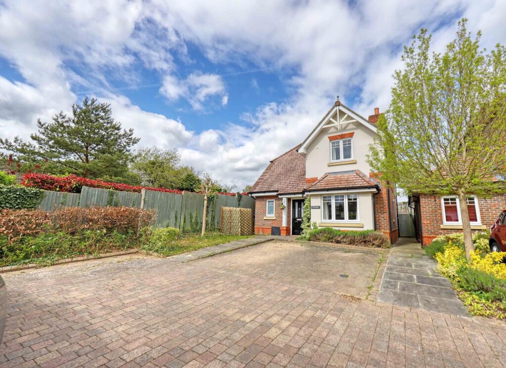 Main image of property: Lower Road, Cookham, SL6