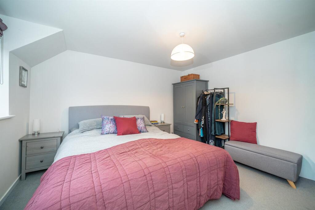 Additional image 18 of Havercroft Close, St. Albans