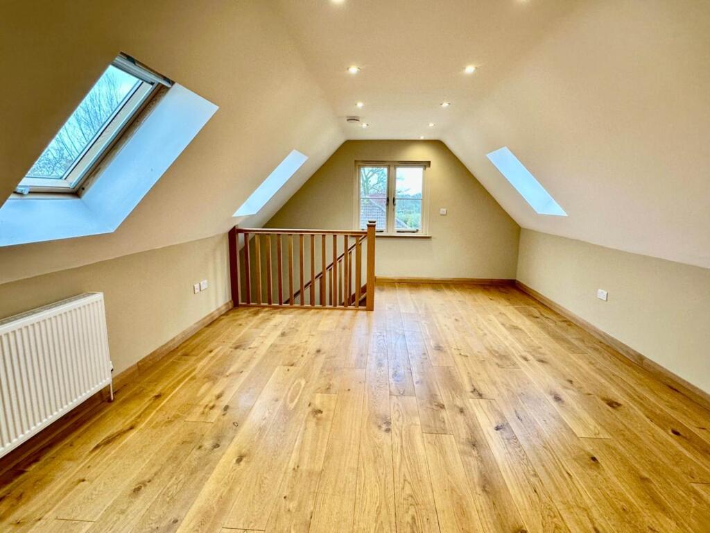 Additional image 6 of Charnage, Mere