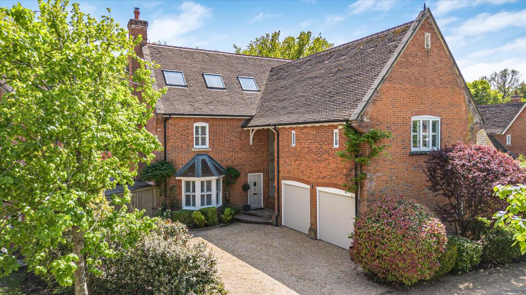 Main image of property: Hazel Grove, Kingwood, Henley-on-Thames, Oxfordshire RG9