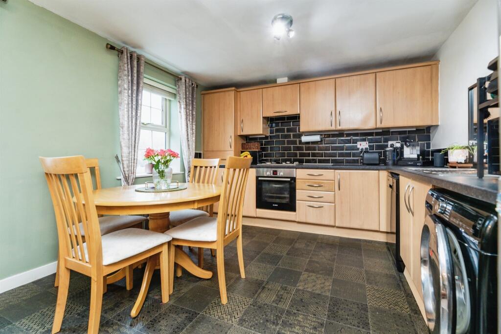Barberry Court, Barnsley - View 3