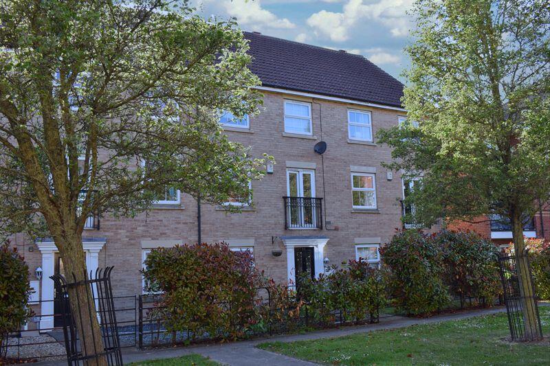 4-bed terraced on Rubys Walk, Fernwood, £240,000