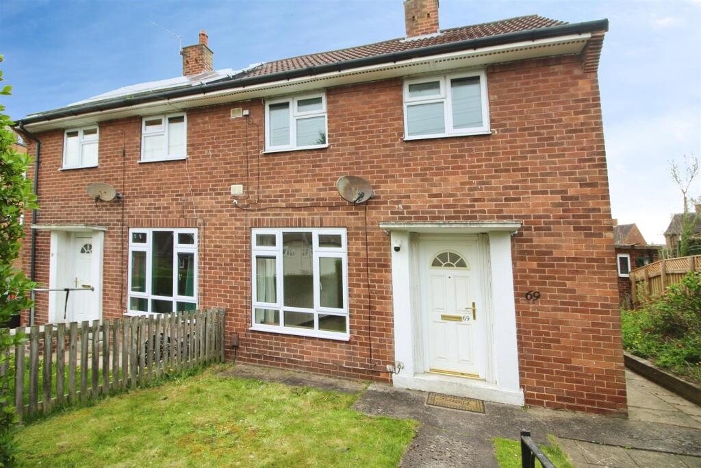 Main image of property: Monkswood Avenue, Leeds