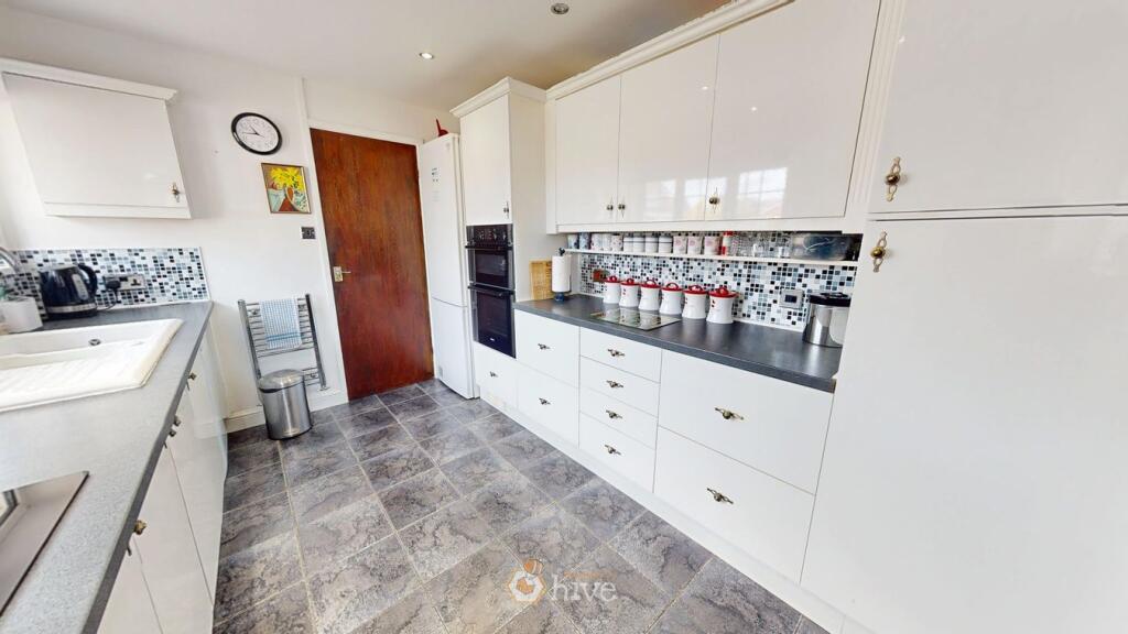 House in Doncaster - View 2