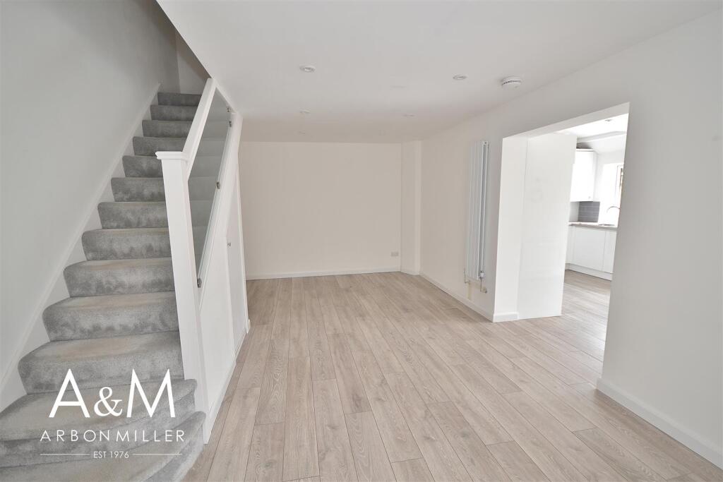 House in London - View 4