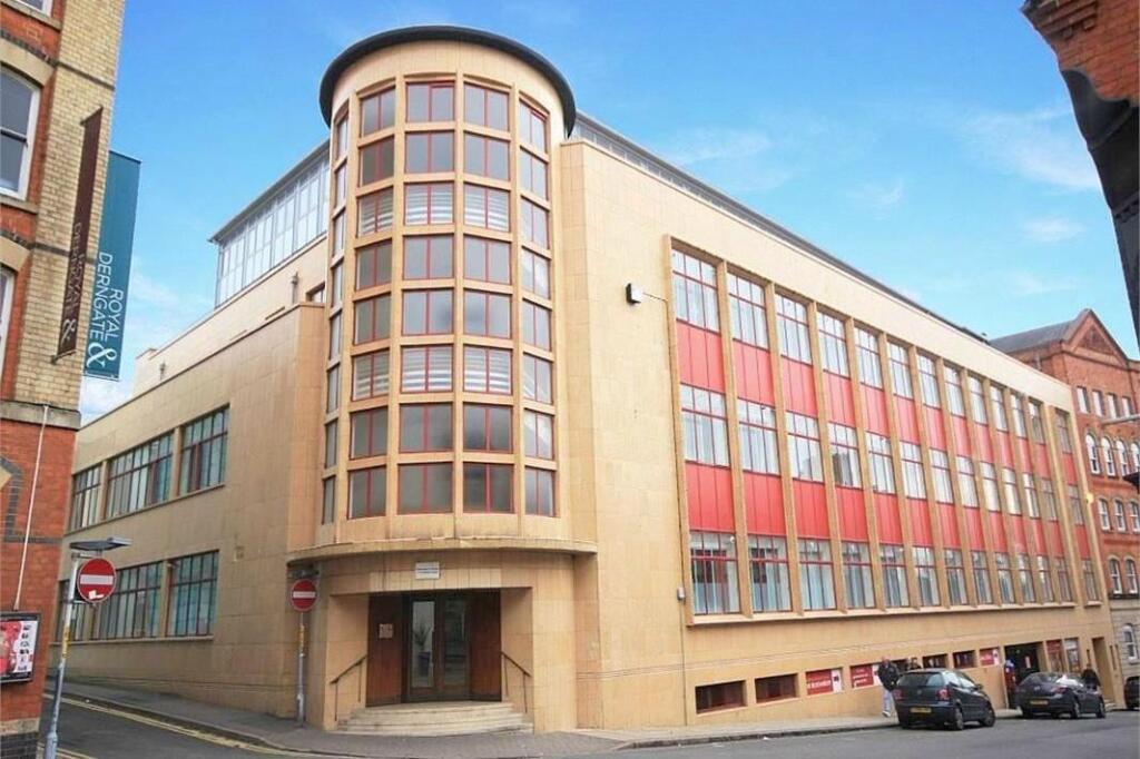 Main image of property: 27 Guildhall Road, Northampton