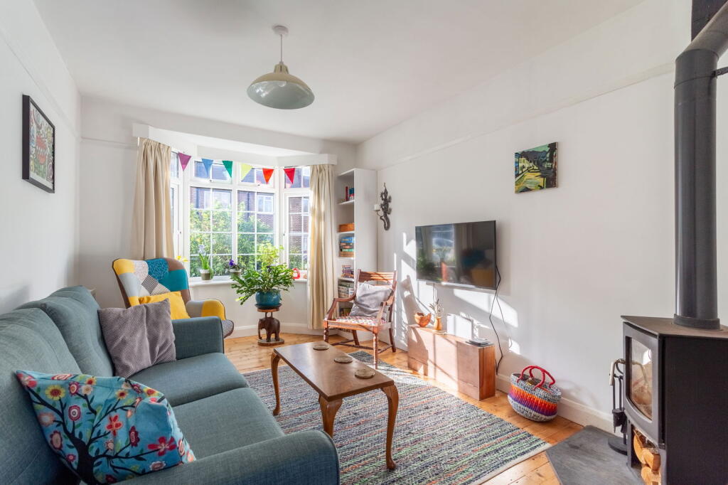 Main image of property: Sheridan Terrace,Hove,BN3 5AF