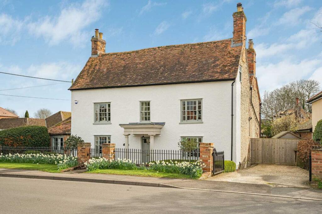 Main image of property: 34 Brook Street, Benson, OX10