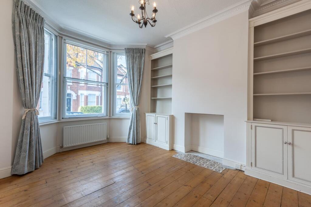 Main image of property: BRAYBURNE AVENUE, SW4