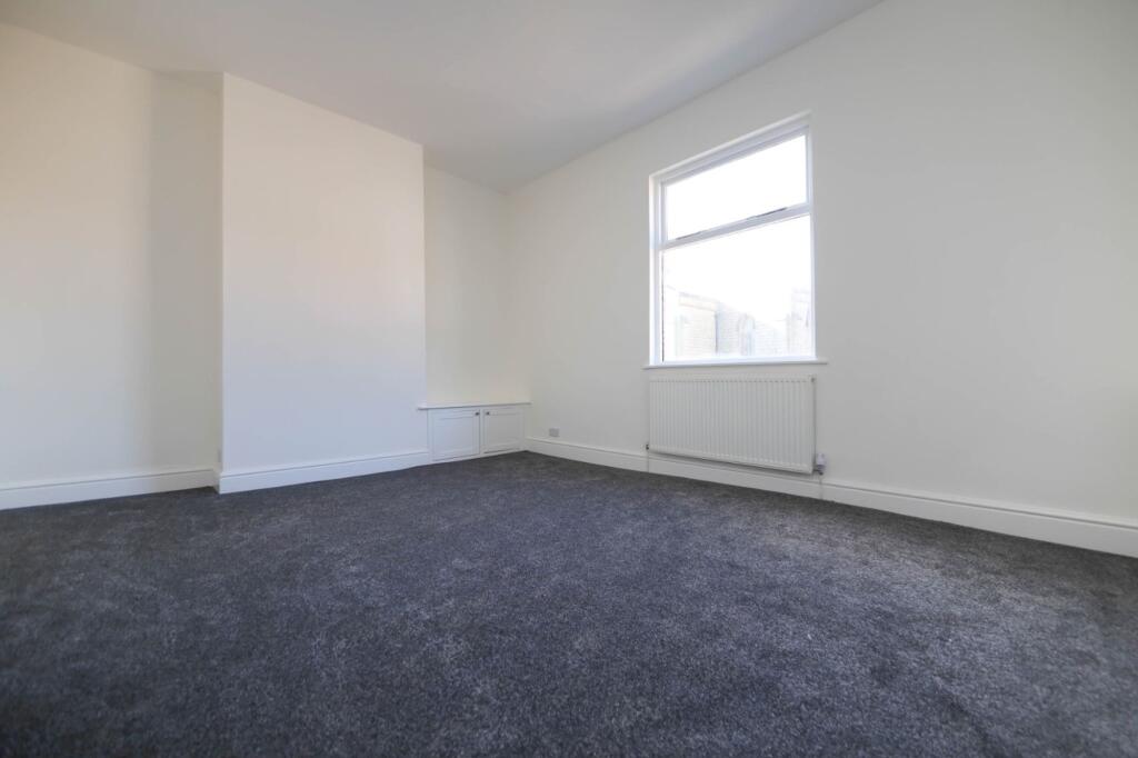 Apartment in Wigan - View 3
