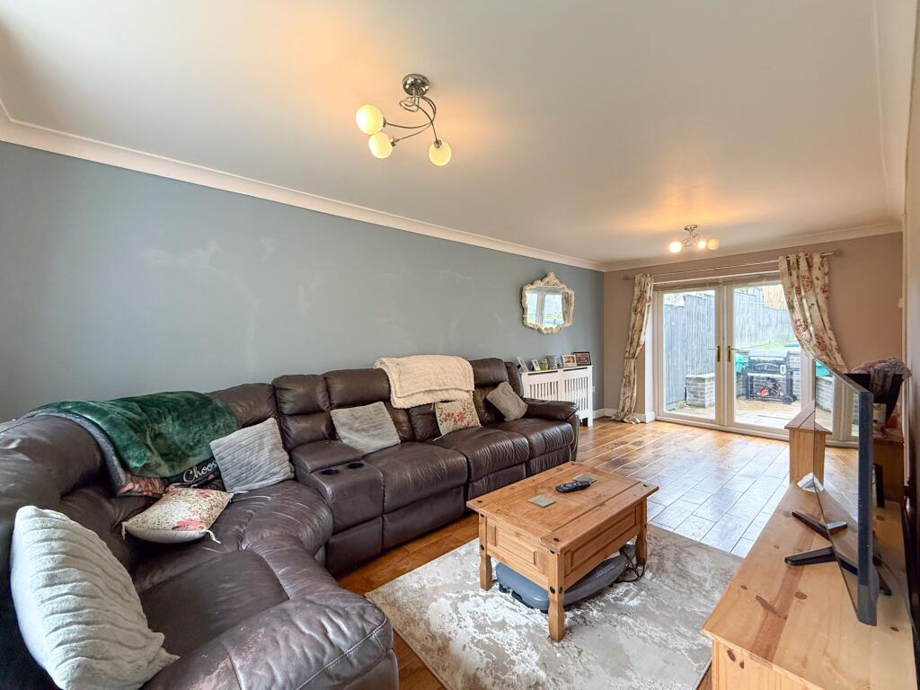 House in Pontllanfraith, Caerphilly - View 3