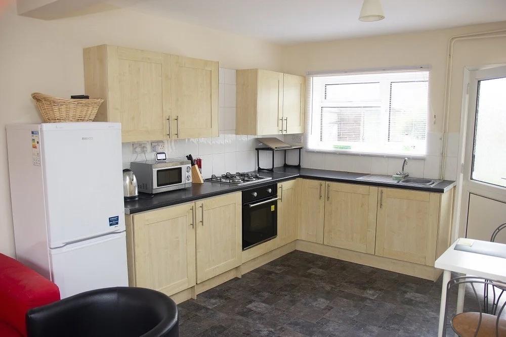 House in Leicester - View 2