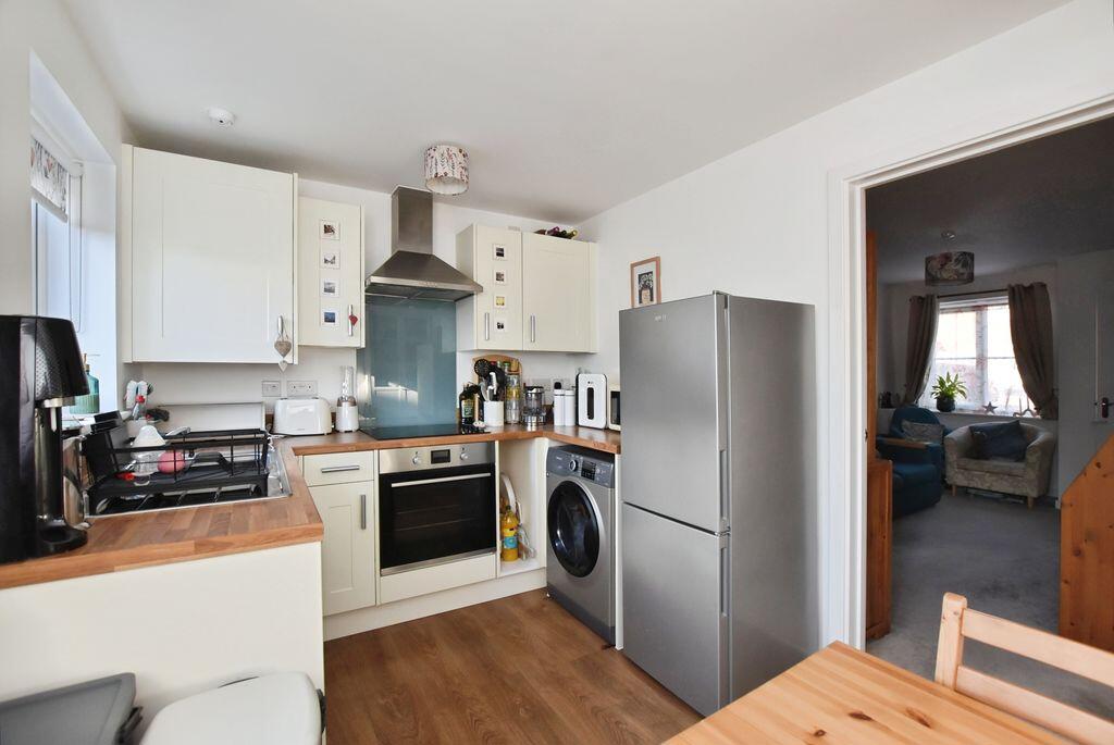 Longspee Lane, Salisbury                ***VIDEO TOUR*** photo 3