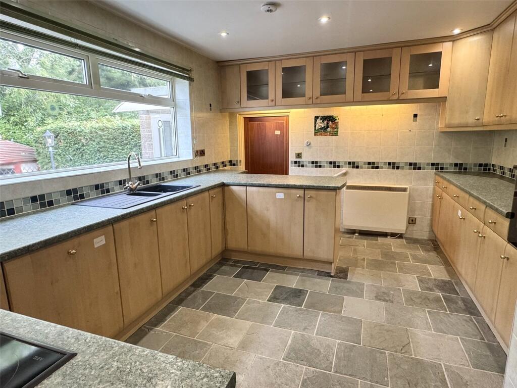 Rectory Gardens, Combe St Nicholas, Somerset, TA20 photo 3