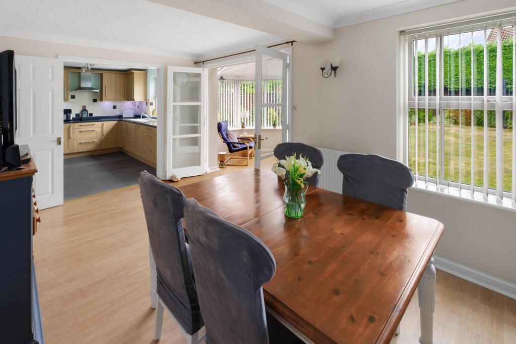 Rutherford Road, Bromsgrove B60 3SA photo 4