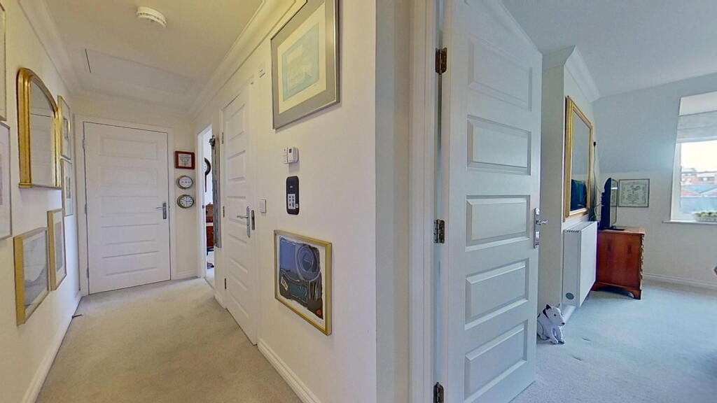 Apartment in Canterbury - View 5