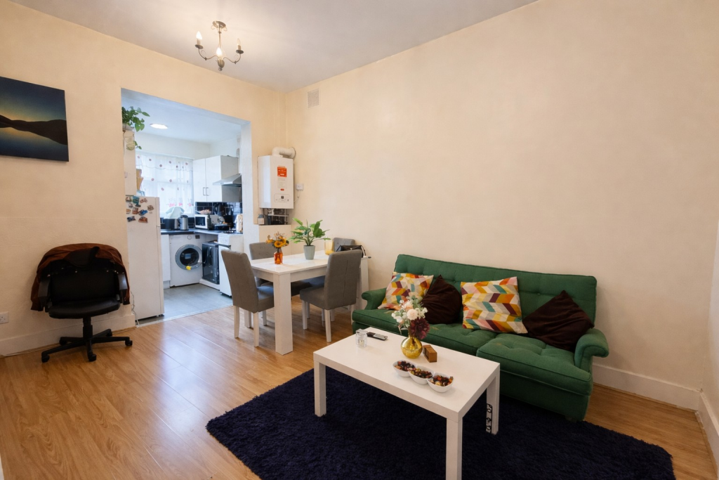 Main image of property: Wallwood Road, London, E11