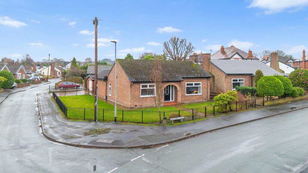 Main image of property: Hallcroft Place, Grappenhall, WA4