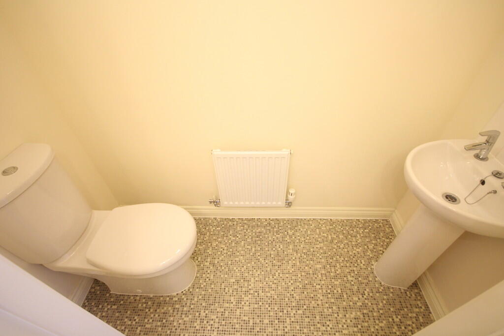 House in Preston - View 5