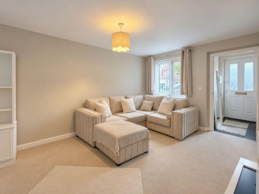 House in Wolverhampton, Low Hill - View 5